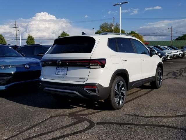 2026 Volkswagen Taos SE