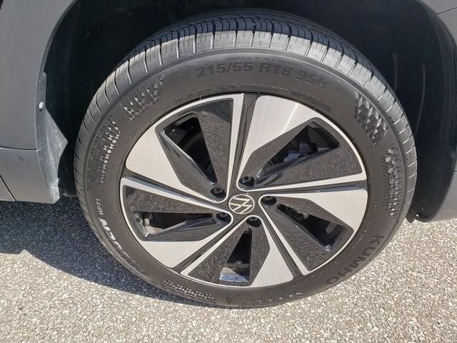 2024 Volkswagen Taos SE