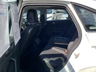 2023 Volkswagen Jetta SE