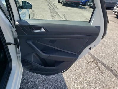 2023 Volkswagen Jetta SE