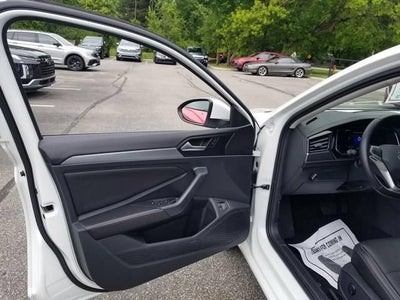 2023 Volkswagen Jetta SE