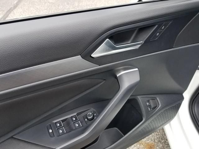 2023 Volkswagen Jetta SE