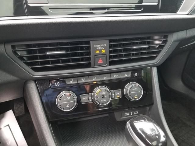 2023 Volkswagen Jetta SE