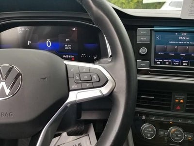 2023 Volkswagen Jetta SE