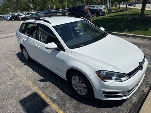 2016 Volkswagen Golf SportWagen S