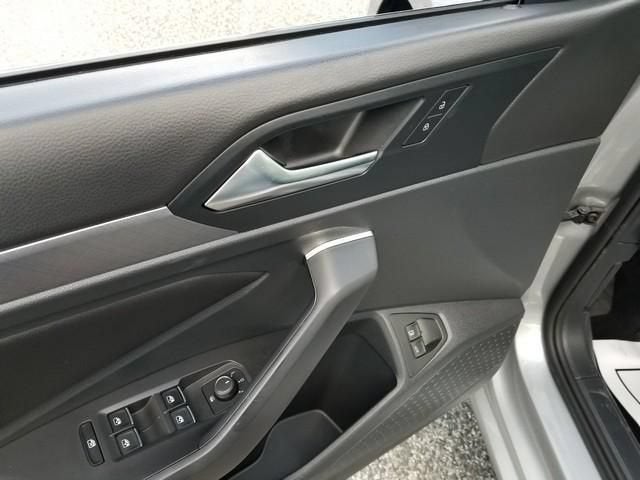 2023 Volkswagen Jetta SE