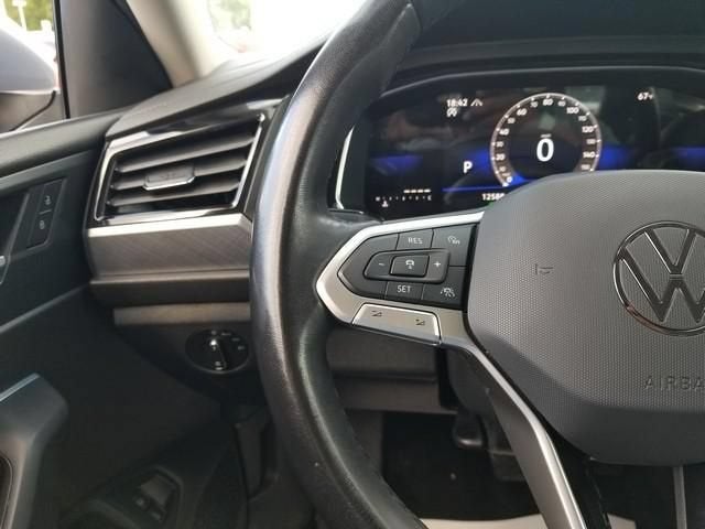 2023 Volkswagen Jetta SE