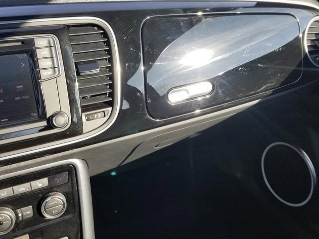 2018 Volkswagen Beetle Dune