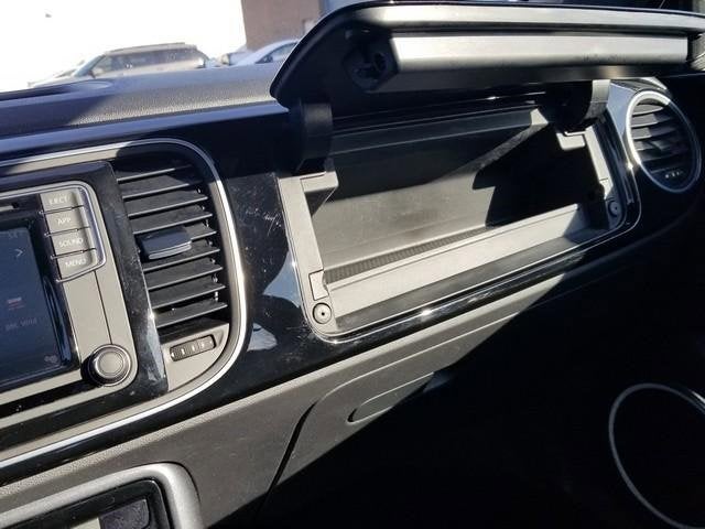 2018 Volkswagen Beetle Dune