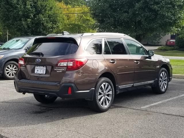 2019 Subaru Outback Touring