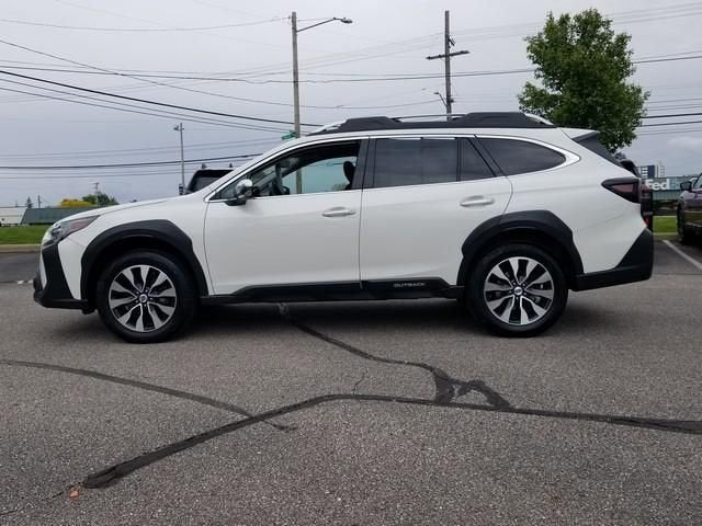 2023 Subaru Outback Touring