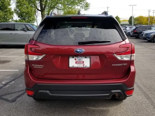 2024 Subaru Forester Premium
