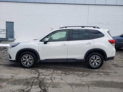 2022 Subaru Forester Premium