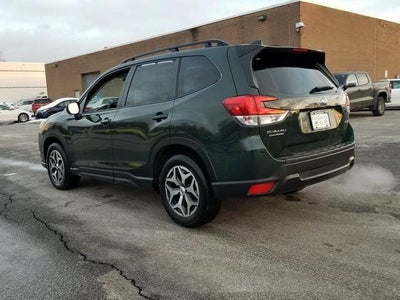 2024 Subaru Forester Premium