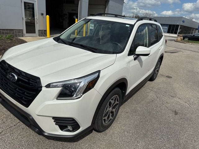 2023 Subaru Forester Premium