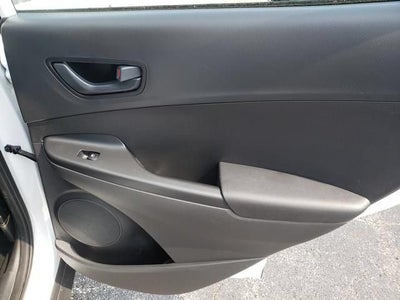 2023 Hyundai Kona SE