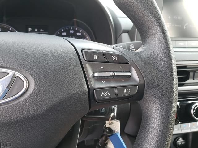 2023 Hyundai Kona SE