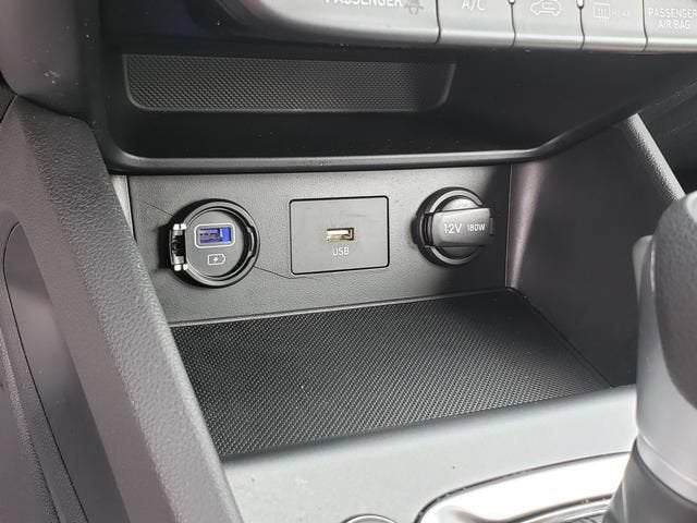 2023 Hyundai Kona SE
