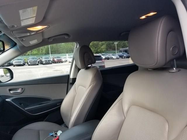 2019 Hyundai Santa Fe XL SE