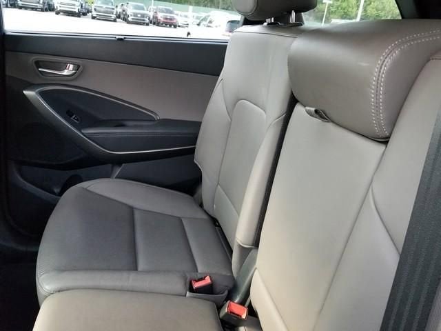2019 Hyundai Santa Fe XL SE