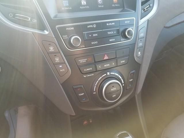 2019 Hyundai Santa Fe XL SE