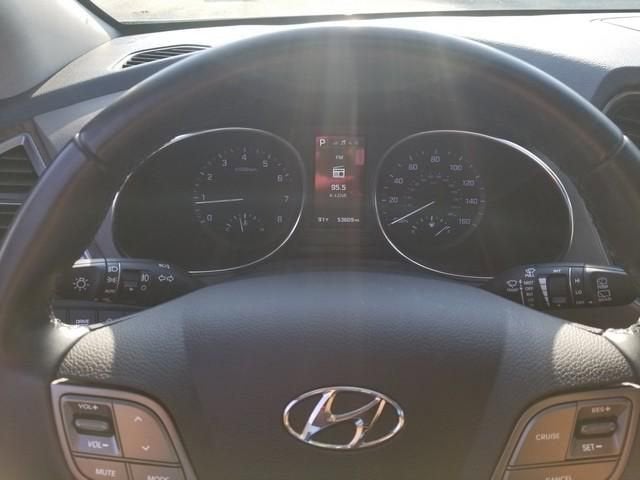 2019 Hyundai Santa Fe XL SE