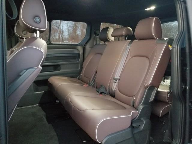 2025 Volkswagen ID. Buzz Pro S