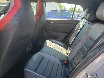 2024 Volkswagen Golf GTI SE
