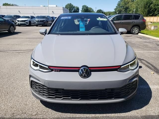 2024 Volkswagen Golf GTI SE