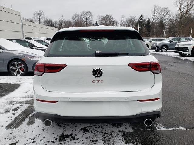 2026 Volkswagen Golf GTI SE