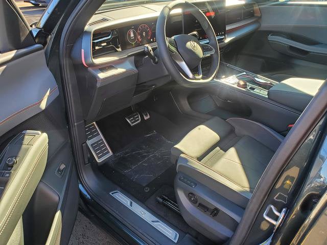 2027 Volkswagen Atlas SEL Premium R-Line