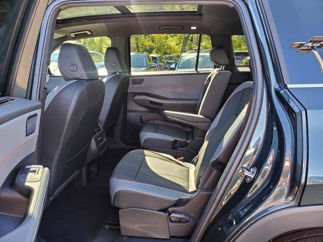 2027 Volkswagen Atlas SEL Premium R-Line