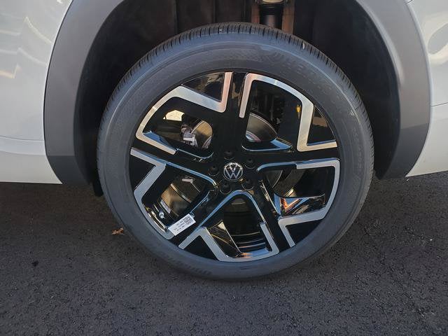 2027 Volkswagen Atlas SEL Premium R-Line