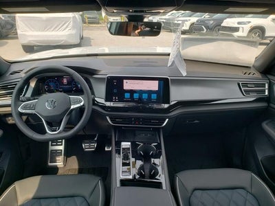 2026 Volkswagen Atlas Cross Sport SEL Premium R-Line