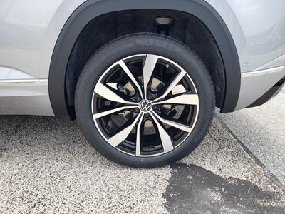 2026 Volkswagen Atlas Cross Sport SEL Premium R-Line
