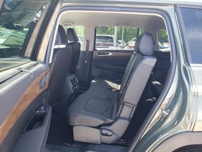 2026 Volkswagen Atlas SE w/Technology