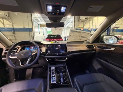 2026 Volkswagen Atlas SE w/Technology