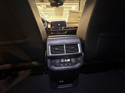 2026 Volkswagen Atlas SE w/Technology