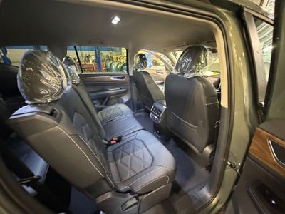 2026 Volkswagen Atlas SE w/Technology