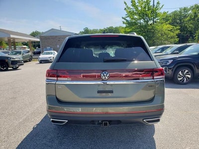2026 Volkswagen Atlas SE w/Technology