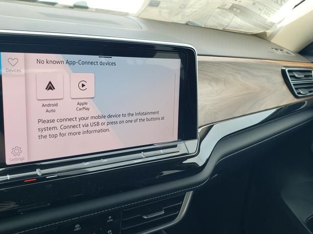 2026 Volkswagen Atlas SE w/Technology
