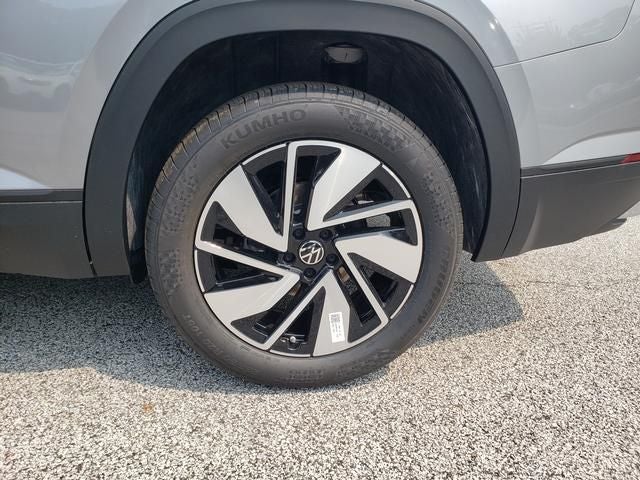 2026 Volkswagen Atlas SE w/Technology