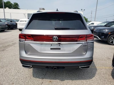 2026 Volkswagen Atlas SE w/Technology