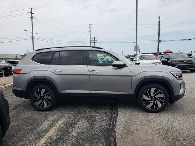 2026 Volkswagen Atlas SE w/Technology