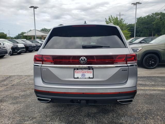 2026 Volkswagen Atlas SE w/Technology
