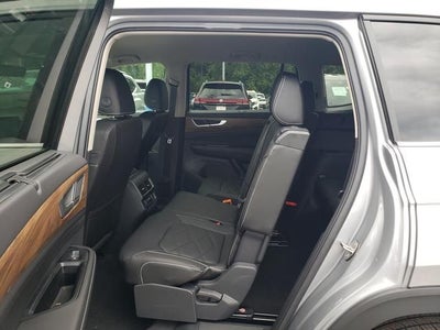2026 Volkswagen Atlas SE w/Technology