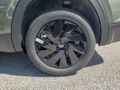 2026 Volkswagen Atlas SE w/Technology