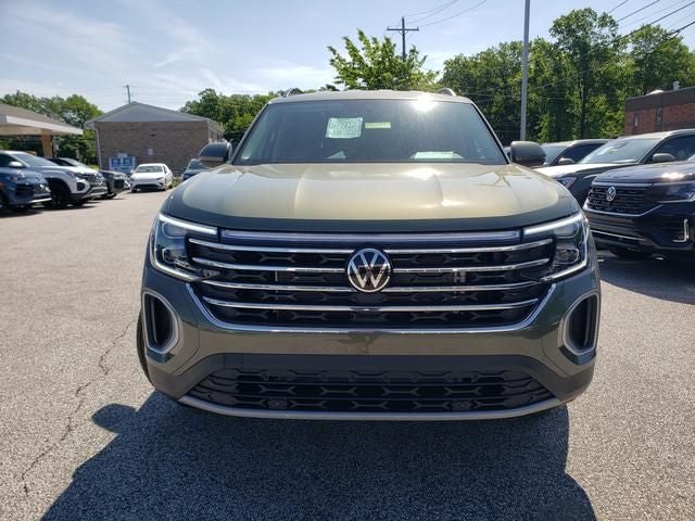 2026 Volkswagen Atlas SE w/Technology