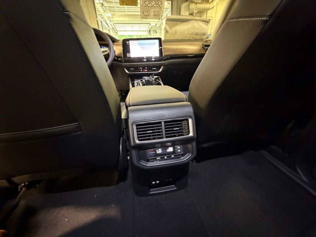 2026 Volkswagen Atlas SE w/Technology