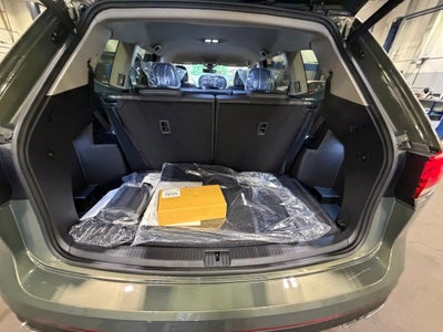 2026 Volkswagen Atlas SE w/Technology